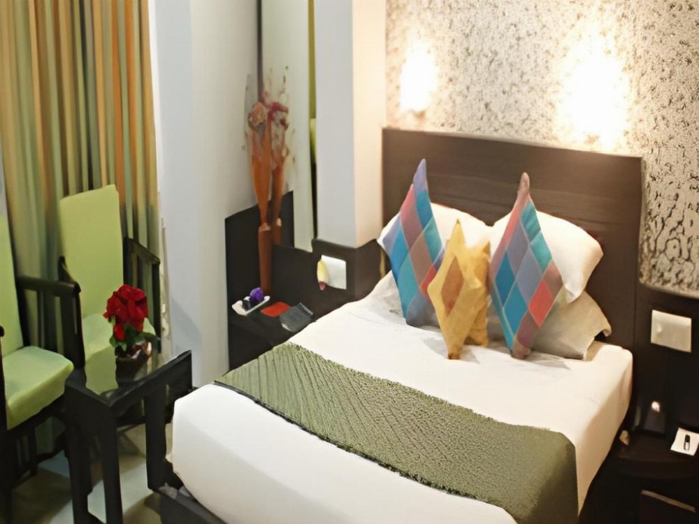 Room image 2